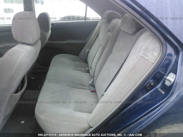 4T1BF32K14U082046 - 2004 TOYOTA CAMRY LE/XLE/SE მუქი ლურჯი ფოტო 8
