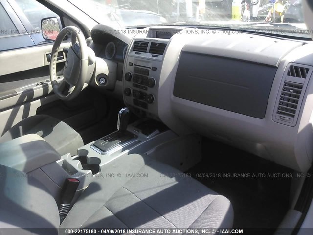 1FMCU49329KA10077 - 2009 FORD ESCAPE HYBRID WHITE photo 5