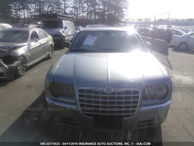 2C3AA63H55H573229 - 2005 CHRYSLER 300C GRAY photo 6