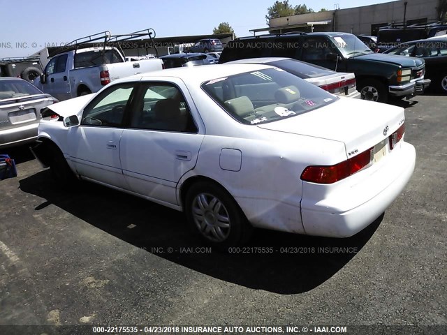 4T1BG22K31U852606 - 2001 TOYOTA CAMRY CE/LE/XLE 白色 照片 3
