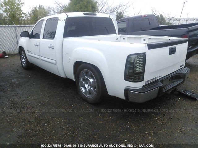 3GTEC23J49G278065 - 2009 GMC SIERRA C1500 SLE WHITE photo 3