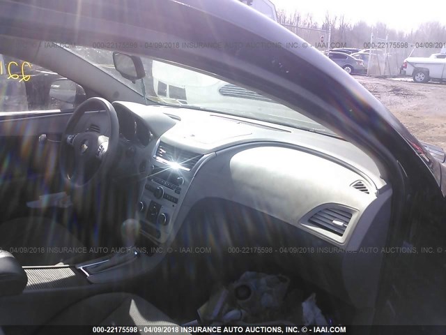 1G1ZB5E10BF199656 - 2011 CHEVROLET MALIBU LS 黑色 照片 5
