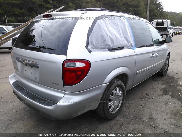2C4GP54L45R534644 - 2005 CHRYSLER TOWN & COUNTRY TOURING SILVER photo 4