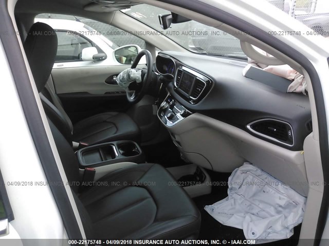 2C4RC1BG0JR204092 - 2018 CHRYSLER PACIFICA TOURING L Սպիտակ լուսանկար 5