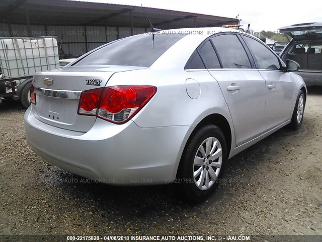 1G1PC5SH6B7115873 - 2011 CHEVROLET CRUZE LS SILVER photo 4