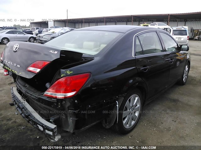 4T1BK36B36U097723 - 2006 TOYOTA AVALON XL/XLS/TOURING/LIMITED BLACK photo 4