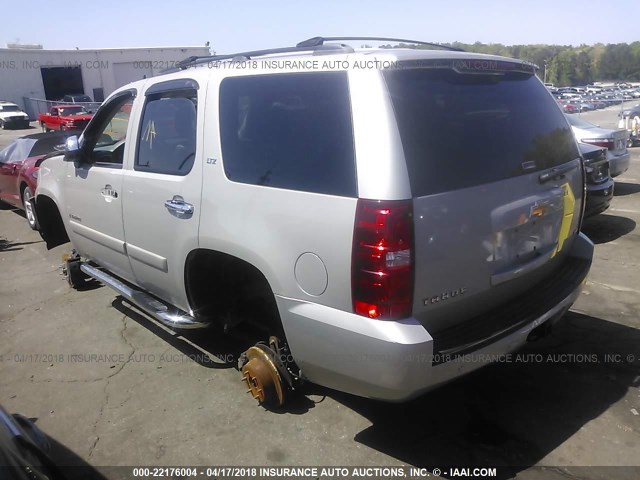 1GNFK13007J321201 - 2007 CHEVROLET TAHOE K1500 SILVER photo 3