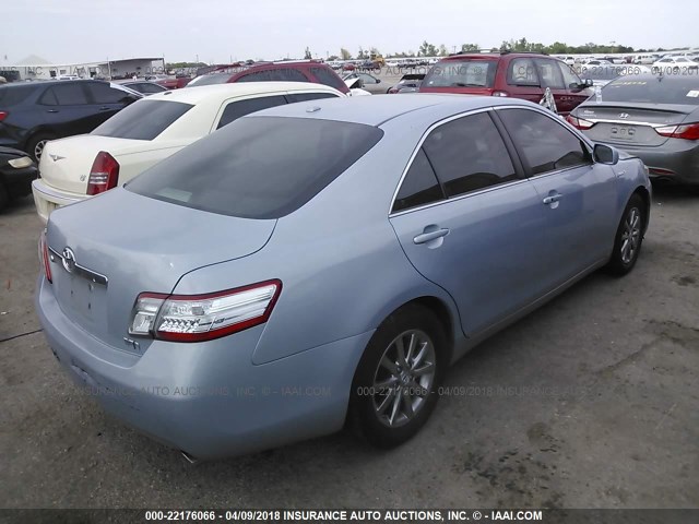 4T1BB3EK7AU121287 - 2010 TOYOTA CAMRY HYBRID Light Blue photo 4