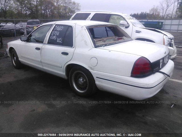 2FAFP71W3YX143660 - 2000 FORD CROWN VICTORIA POLICE INTERCEPTOR WHITE photo 3