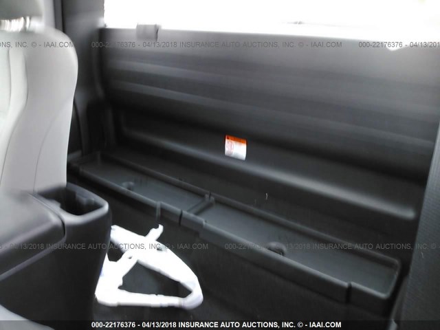 5TFRX5GNXHX100272 - 2017 TOYOTA TACOMA ACCESS CAB/SR/SR5 SILVER photo 8