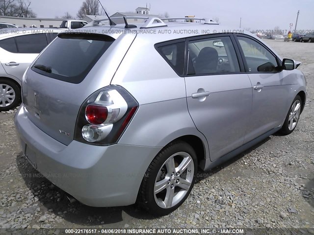 5Y2SP67049Z407230 - 2009 PONTIAC VIBE SILVER photo 4