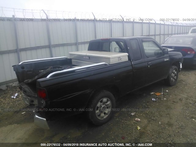 1N6DD26S5YC428115 - 2000 NISSAN FRONTIER KING CAB XE BLACK photo 4
