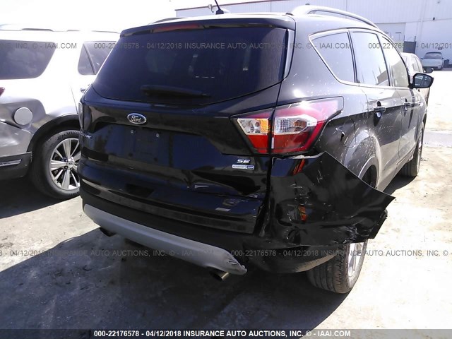 1FMCU9G90JUB49170 - 2018 FORD ESCAPE SE BLACK photo 6