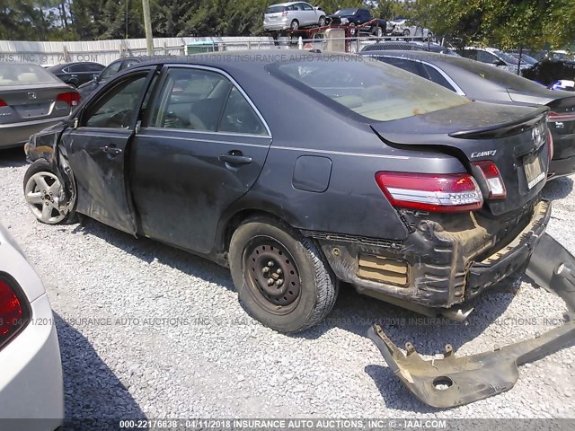 4T1BF3EK0BU210589 - 2011 TOYOTA CAMRY SE/LE/XLE GRAY photo 3