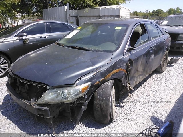 4T1BF3EK0BU210589 - 2011 TOYOTA CAMRY SE/LE/XLE GRAY photo 6