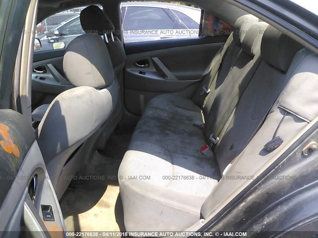 4T1BF3EK0BU210589 - 2011 TOYOTA CAMRY SE/LE/XLE GRAY photo 8