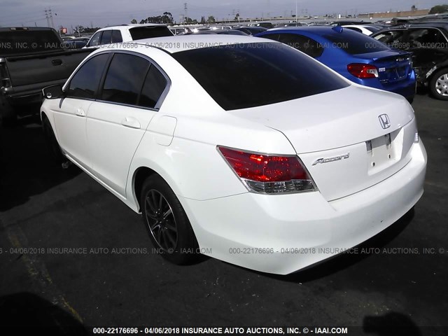 1HGCP26498A157953 - 2008 HONDA ACCORD LXP WHITE photo 3