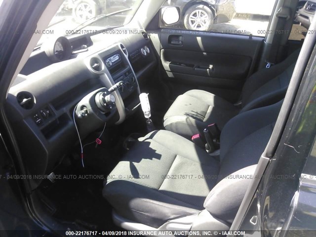 JTLKT334X50178512 - 2005 TOYOTA SCION XB BLACK photo 5