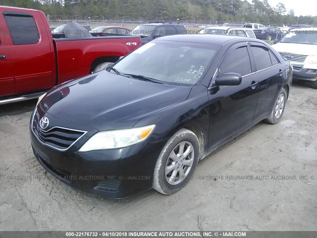 4T1BF3EK1BU125339 - 2011 TOYOTA CAMRY SE/LE/XLE Черный фото 2