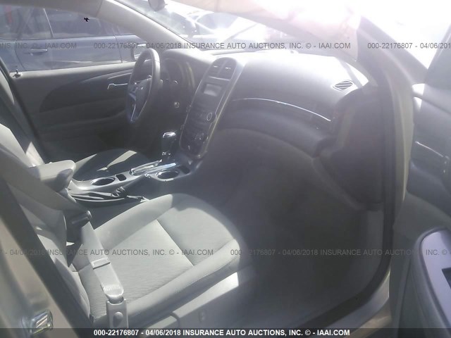 1G11A5SL7FF305676 - 2015 CHEVROLET MALIBU LS 金色 照片 5