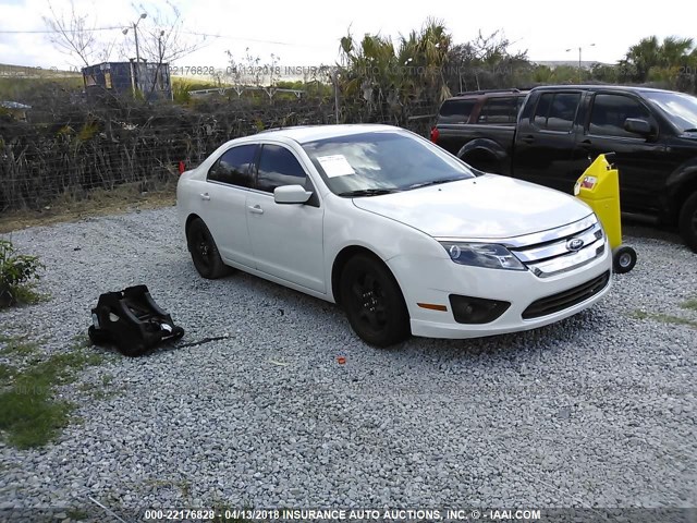 3FAHP0HA0BR156592 - 2011 FORD FUSION SE WHITE photo 1