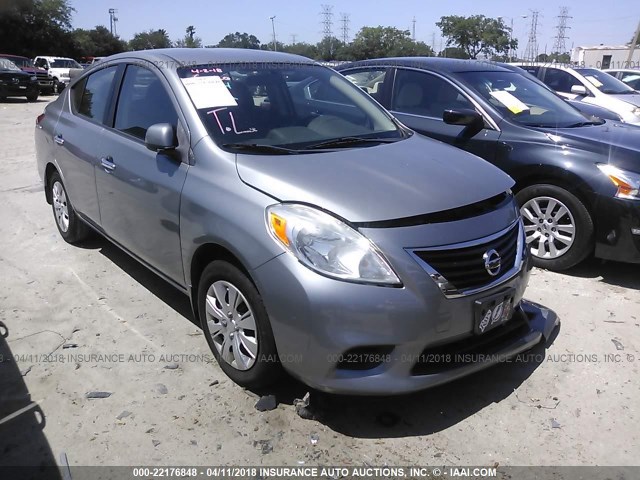 3N1CN7AP7CL845201 - 2012 NISSAN VERSA S/SV/SL 灰色 照片 1