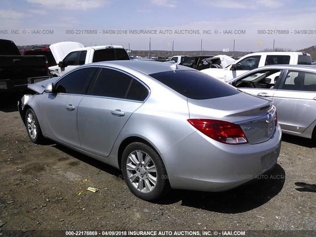 2G4GR5ER6D9168077 - 2013 BUICK REGAL SILVER photo 3