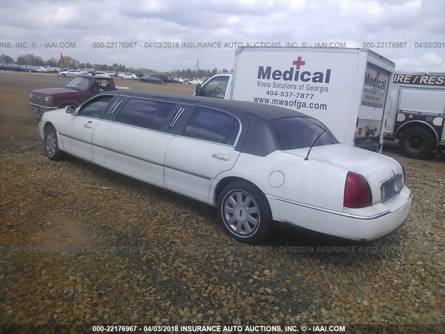 1L1FM81W44Y660109 - 2004 LINCOLN TOWN CAR EXECUTIVE/SIGNATURE Beyaz fotoğraf 3