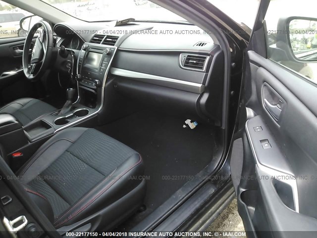 4T1BF1FK6FU033491 - 2015 TOYOTA CAMRY LE/XLE/SE/XSE BLACK photo 5