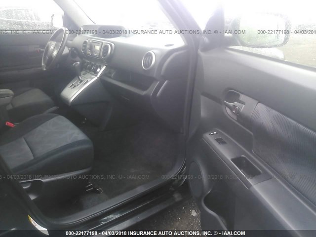 JTLZE4FE3CJ026744 - 2012 TOYOTA SCION XB შავი ფოტო 5