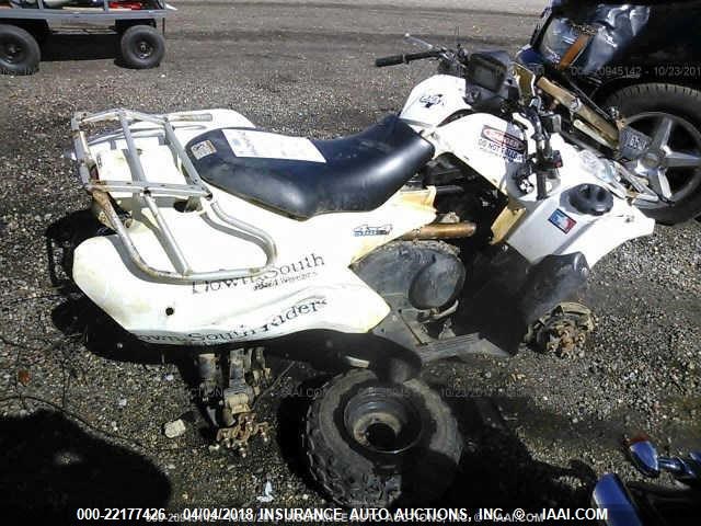 5SAAM45P197102405 - 2009 SUZUKI LT-A500 XP WHITE photo 4