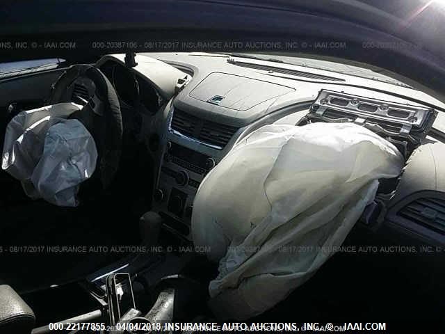 1G1ZB5E03CF182262 - 2012 CHEVROLET MALIBU LS Gümüş foto 5