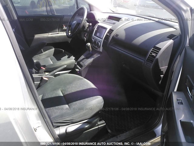 JM1CR293180306597 - 2008 MAZDA 5 SILVER photo 5