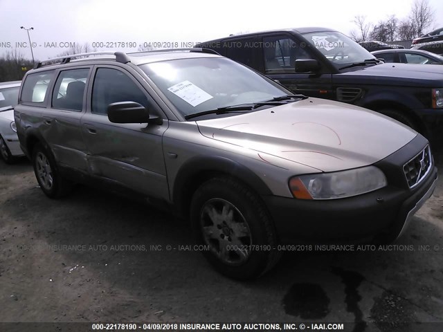 YV1SZ592851186348 - 2005 VOLVO XC70 TAN photo 1