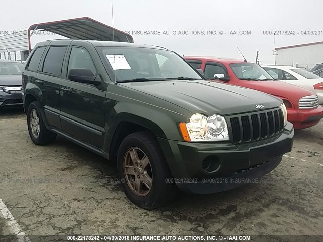 1J8GR48K67C614280 - 2007 JEEP GRAND CHEROKEE LAREDO/COLUMBIA/FREEDOM GREEN photo 1