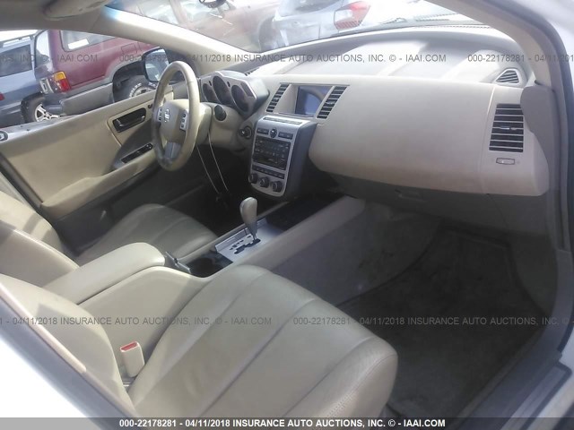 JN8AZ08W94W317933 - 2004 NISSAN MURANO SL/SE WHITE photo 5