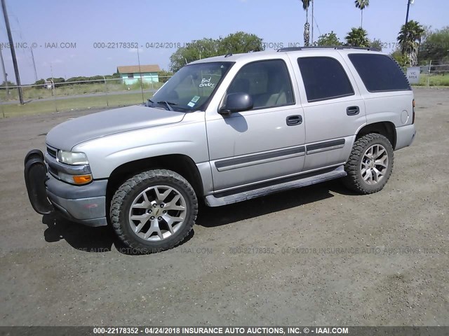 1GNEC13V35J241179 - 2005 CHEVROLET TAHOE C1500 SILVER photo 2