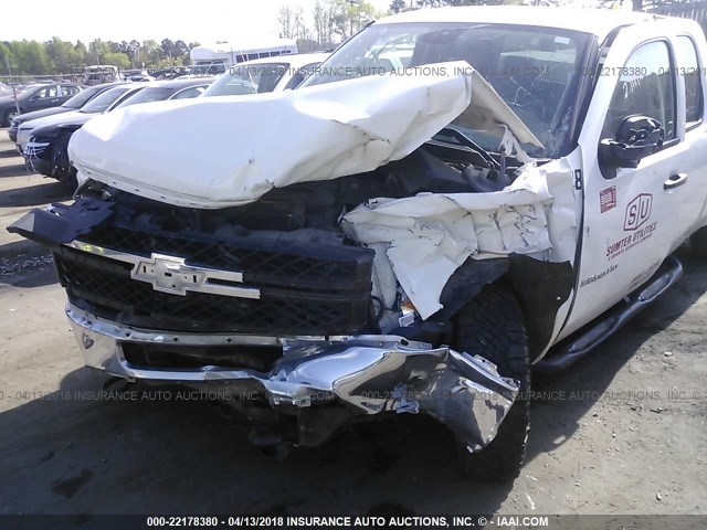 1GC2KVCG9BZ350251 - 2011 CHEVROLET SILVERADO K2500 HEAVY DUTY WHITE photo 6