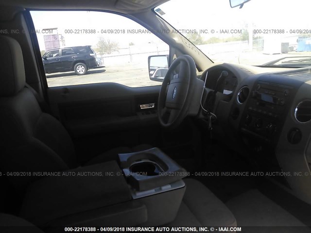 1FTPX12594FA21960 - 2004 FORD F150 BLUE photo 5