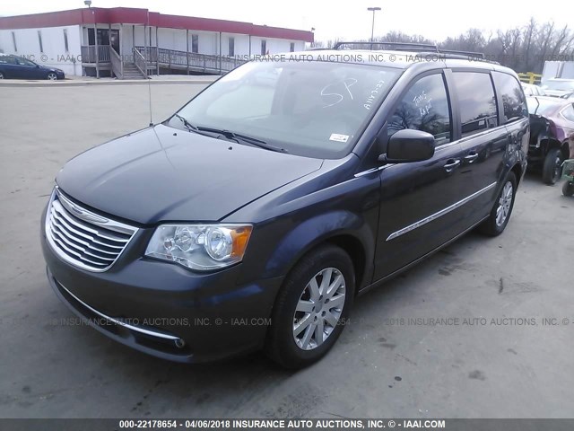 2C4RC1BG5FR654957 - 2015 CHRYSLER TOWN & COUNTRY TOURING GRAY photo 2