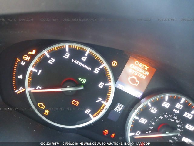 19UDE2F81GA023305 - 2016 ACURA ILX PREMIUM STYLE/TECH STYLE WHITE photo 7