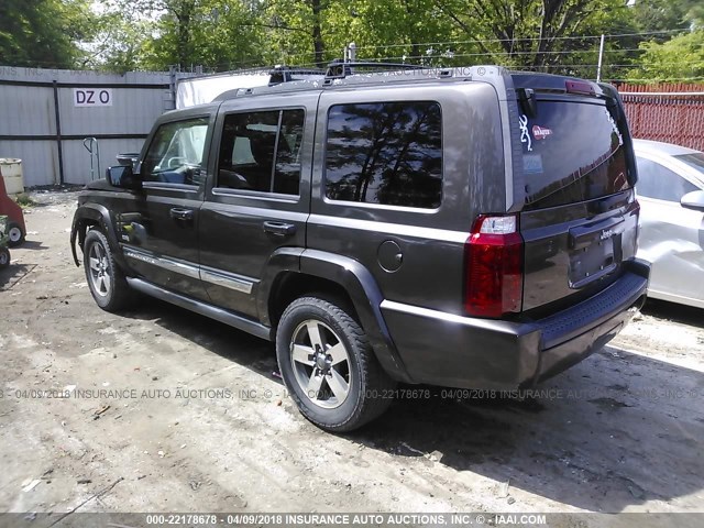 1J8HH48N26C328250 - 2006 JEEP COMMANDER 灰色 照片 3