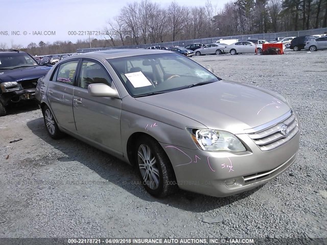 4T1BK36B95U004038 - 2005 TOYOTA AVALON XL/XLS/TOURING/LIMITED GOLD photo 1