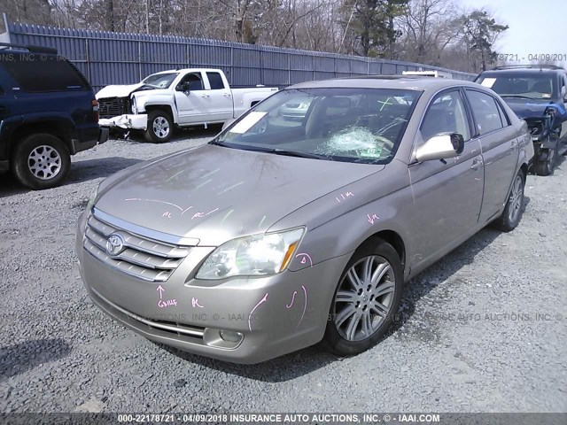 4T1BK36B95U004038 - 2005 TOYOTA AVALON XL/XLS/TOURING/LIMITED GOLD photo 2