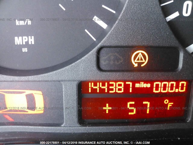 WBAFA53501LM76712 - 2001 BMW X5 3.0I WHITE photo 7