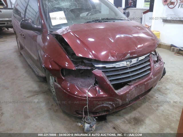 2A4GP54L07R311465 - 2007 CHRYSLER TOWN & COUNTRY TOURING MAROON photo 6