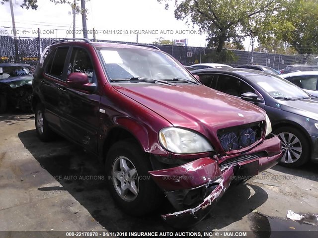 4JGAB54E81A260638 - 2001 MERCEDES-BENZ ML 320 RED photo 1