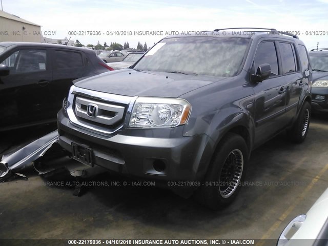 5FNYF4H22AB012460 - 2010 HONDA PILOT LX GRAY photo 2