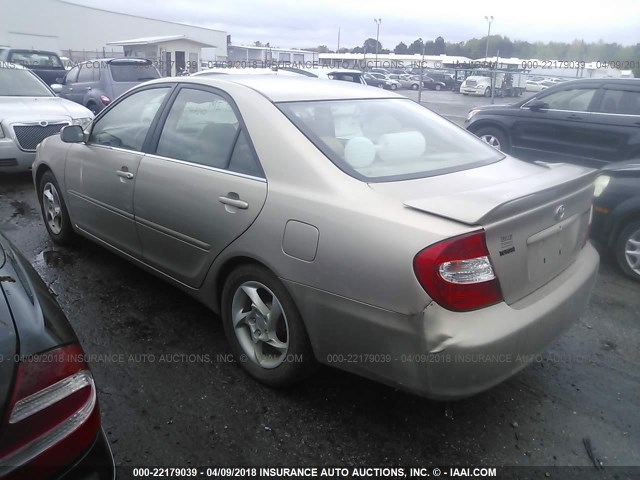 4T1BE32K03U132727 - 2003 TOYOTA CAMRY LE/XLE/SE BEIGE photo 3