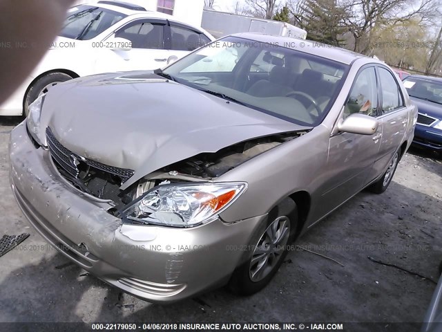 4T1BF32K04U577306 - 2004 TOYOTA CAMRY LE/XLE/SE TAN photo 2